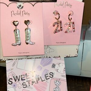 🎀👢Packed Party Pink 21 years & Western Boots Earrings set ✨